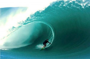 maya gabeira teahupoo