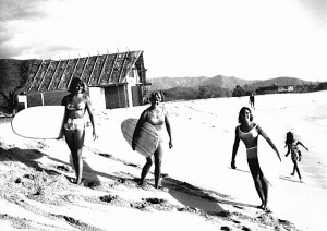Calhoun surfer girls