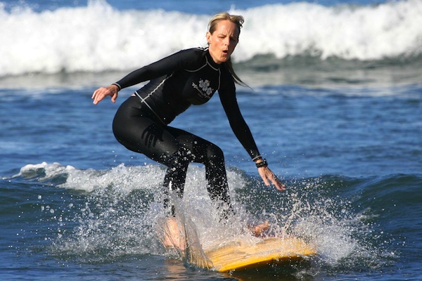 Helen Hunt surfing