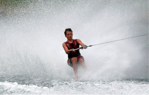 kid water skiing