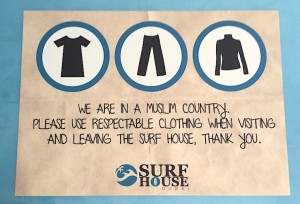 surf house sign