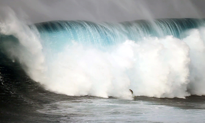 Jeff Rowley Big Wave wipeout